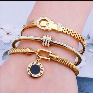 Elegant Gold and Silver Bracelet Set